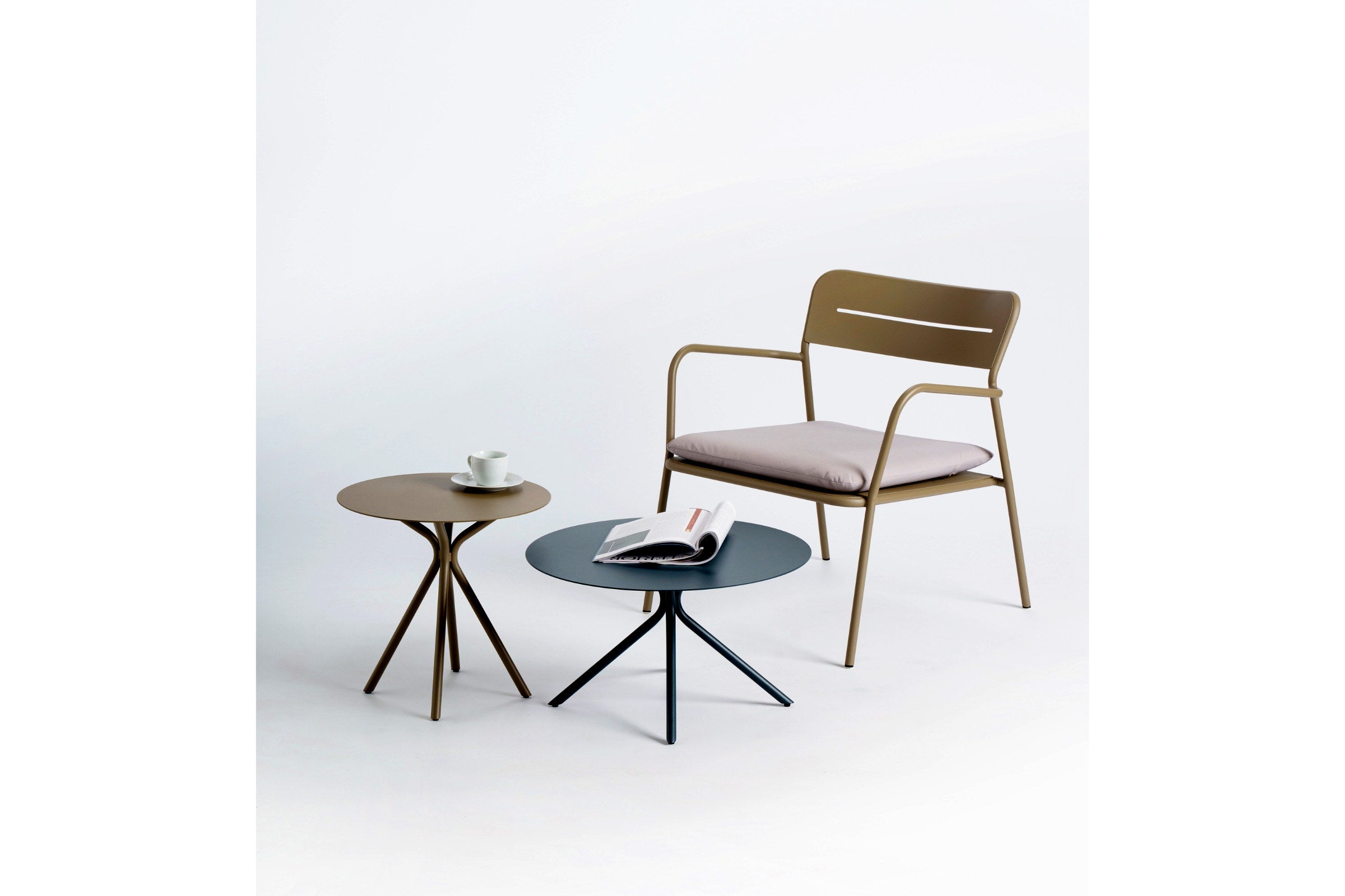 BIANCA Gartenclubtisch kombiniert mit Outdoor-Sessel – ideal für Terrasse, Garten und Lounge
