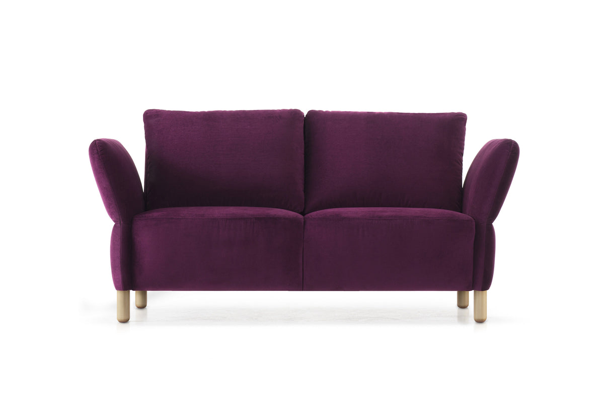 In Violett mit verstellbaren Armlehnen