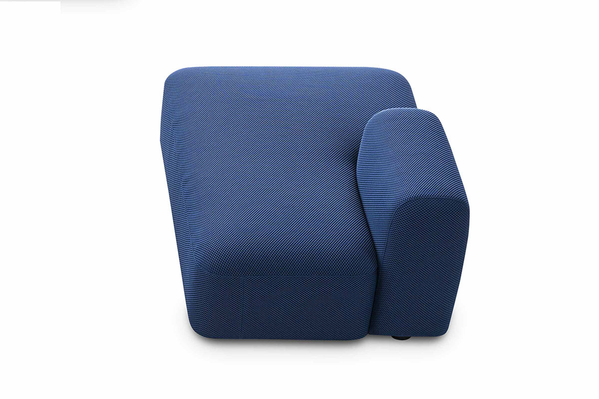 DOLMEN ISLAND Designer Modular Sofa Seitenelement mit Armlehne rechts in blauem Stoff