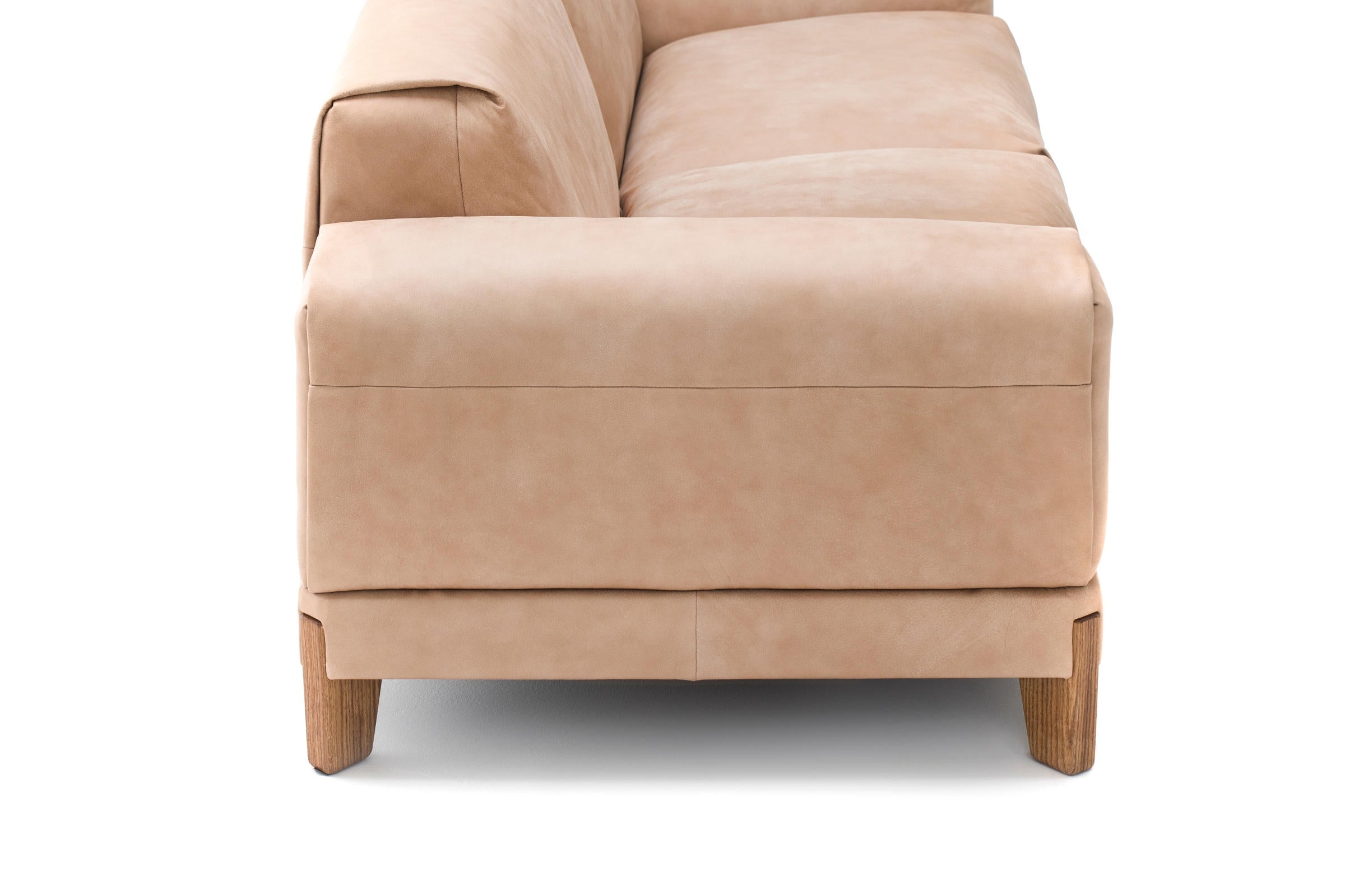 FJORD Designer Ledersofa – Detailansicht Sitzfläche und Rückenlehne