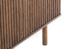 Nahaufnahme des unteren Bereichs des Highboards