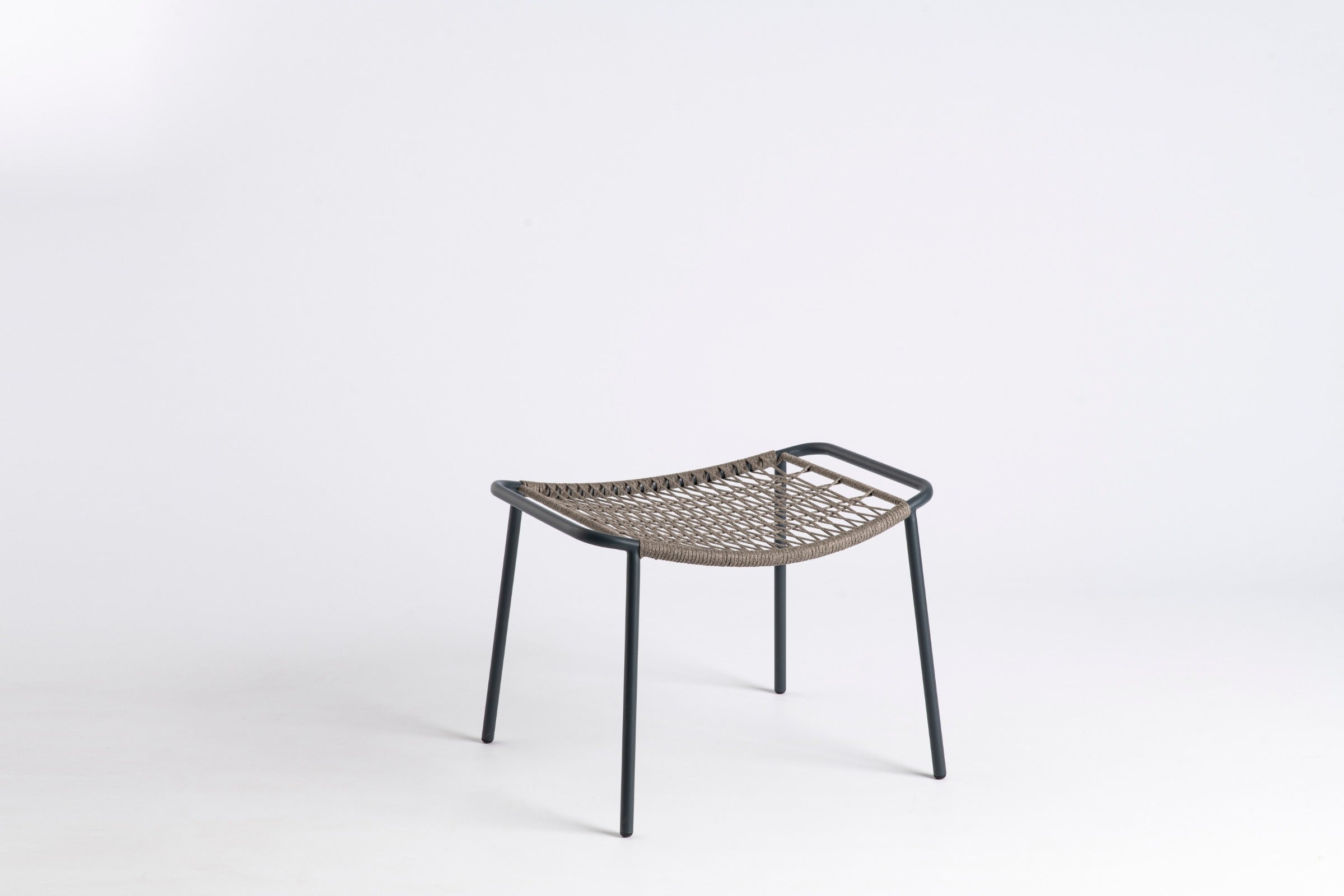 KAPUA Designer Garten-Barhocker von GARDA, Seitenansicht