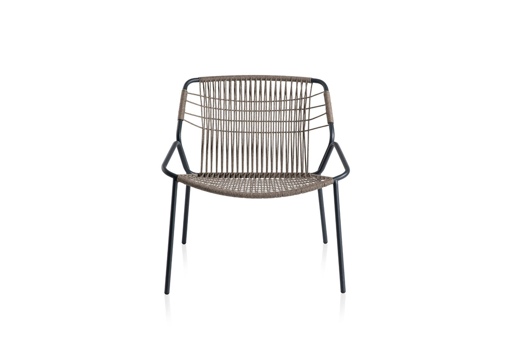 KAPUA Designer Gartensessel von GARDA – Frontansicht