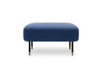 KUBIK Hocker von Volumen in Blau mit schlanken Metallfüßen und Holzdetails