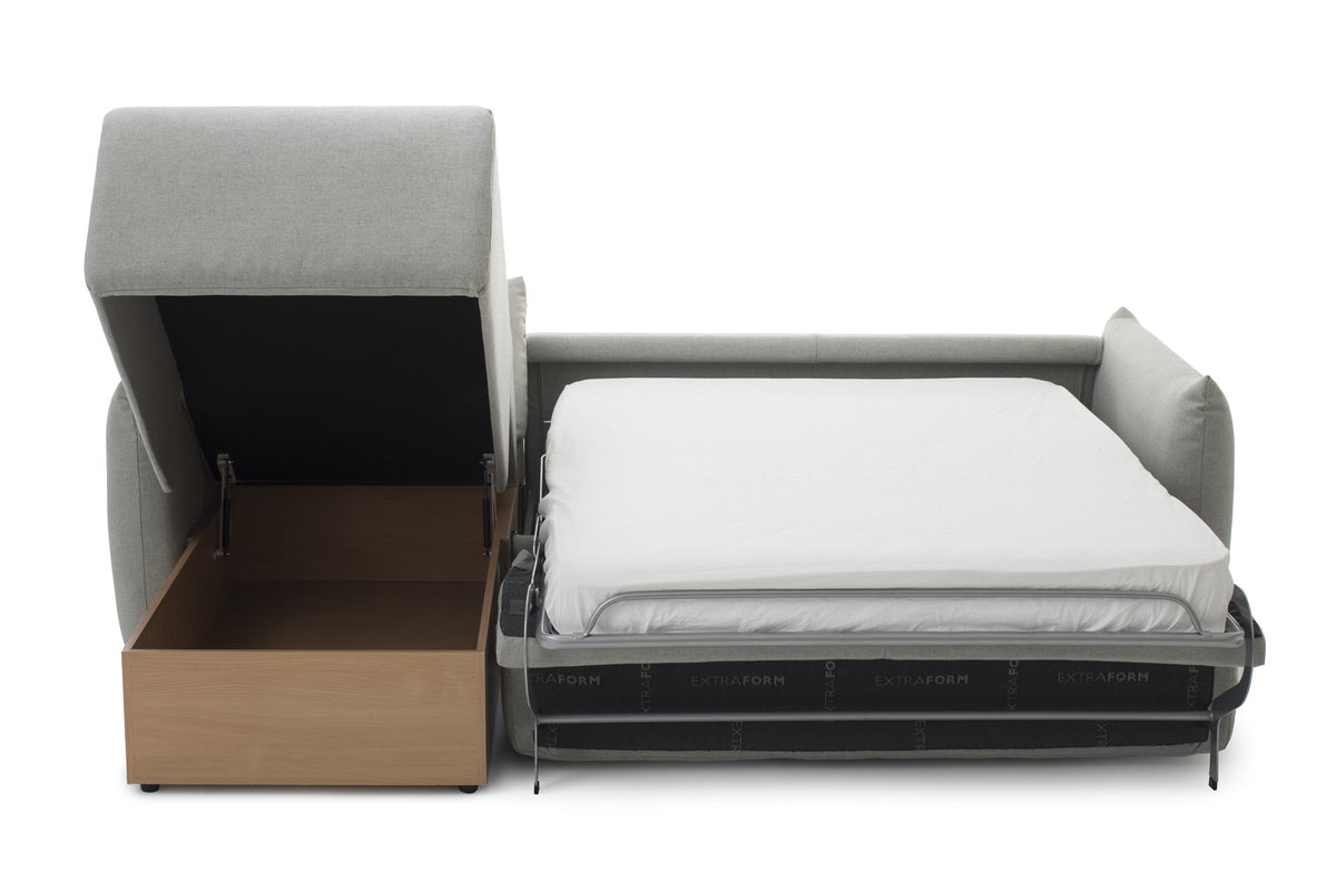 Mit Chaiselongue, Bettfunktion und geöffnetem Stauraum