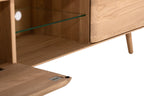 MALIN Lowboard aus Massivholz mit Holzbeinen und Nische - SOLIDMADE | Design Furniture
