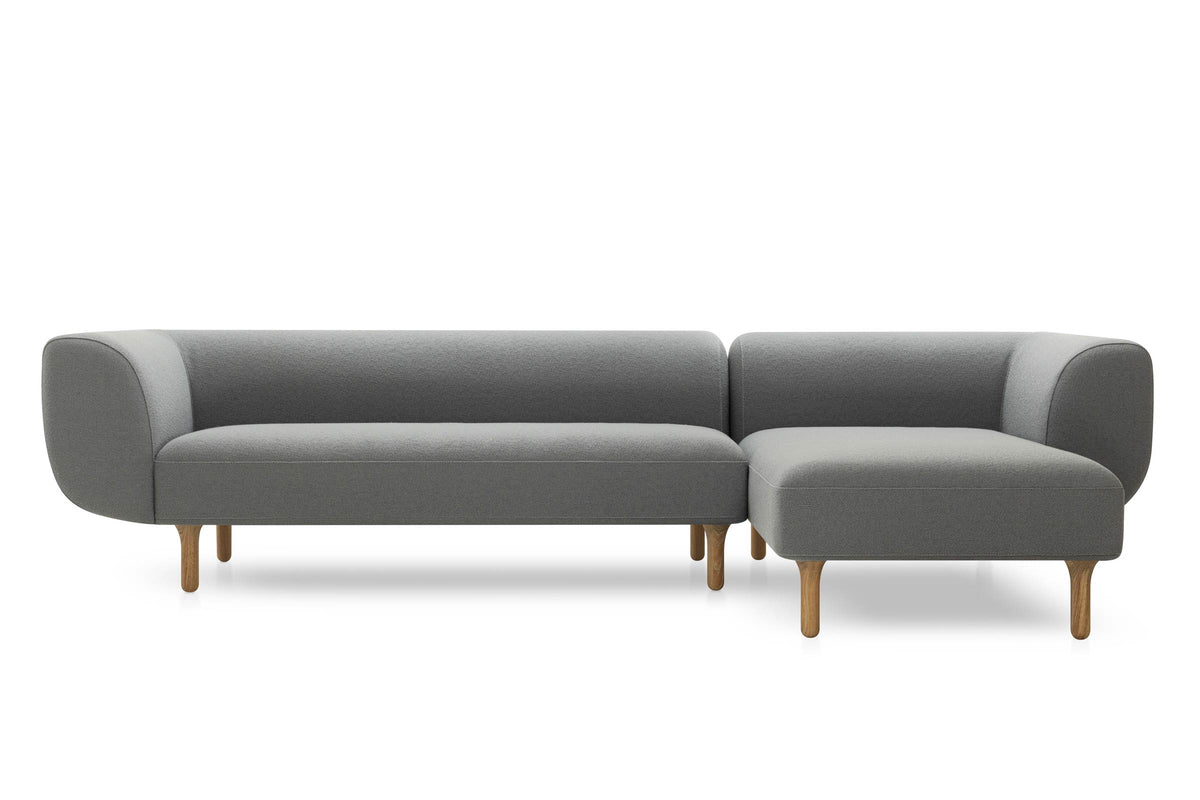 Modular Sofa von Volumen mit Chaiselongue und Holzfüßen