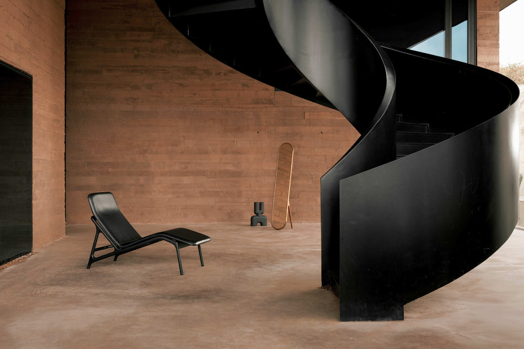 Lounge-Sessel in modernem Ambiente