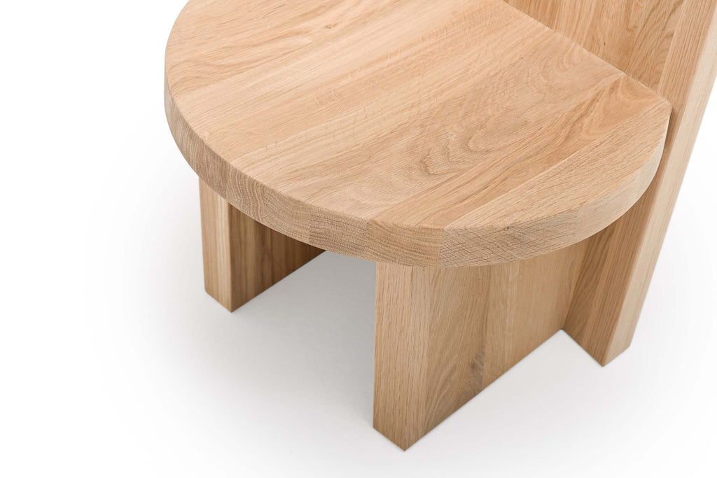 Detailansicht der runden Sitzfläche des Hochstuhls