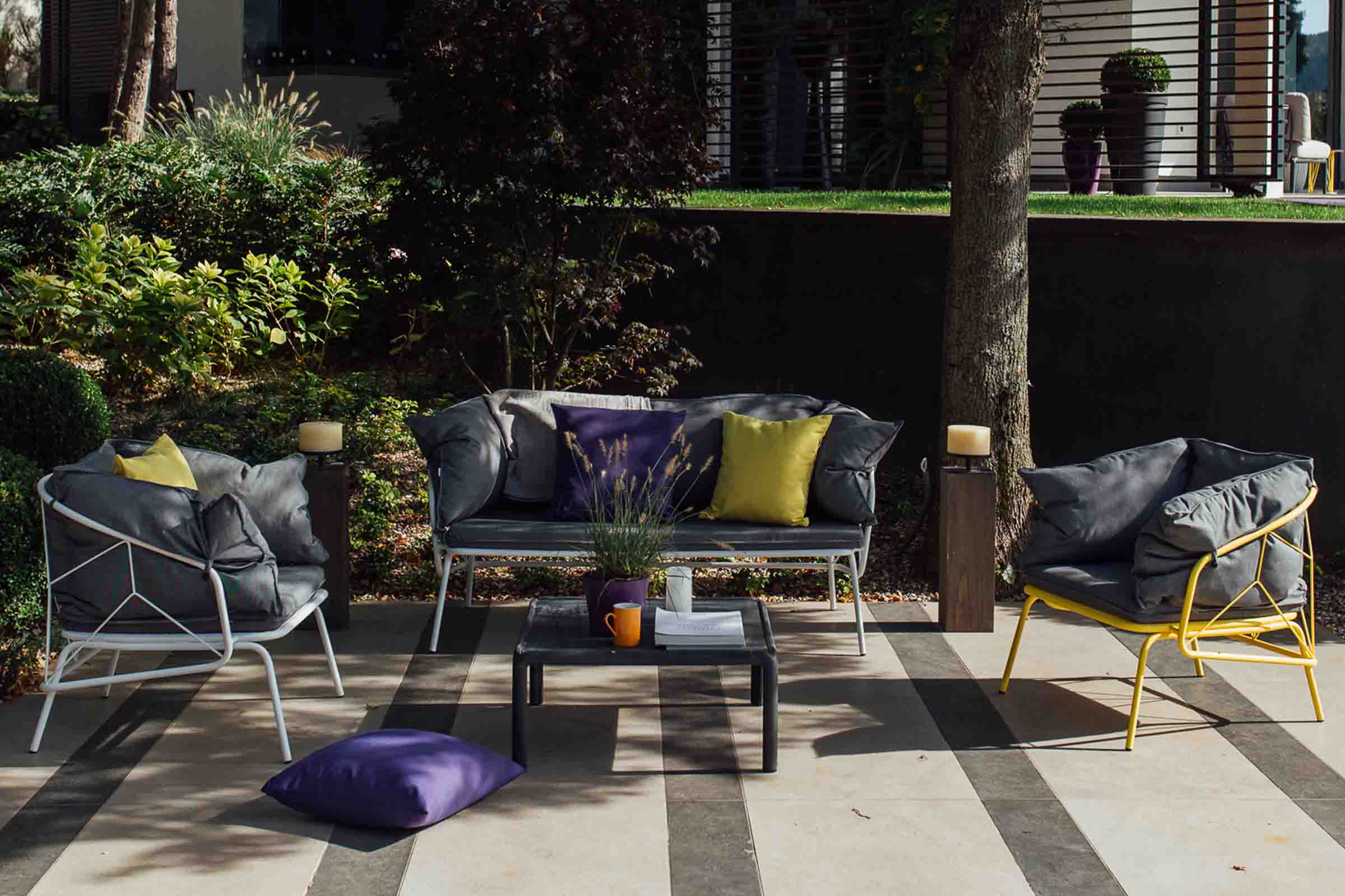 ATAMAN Designer Gartenmöbel in verschiedenen Farbkombinationen als stilvolles Outdoor-Set